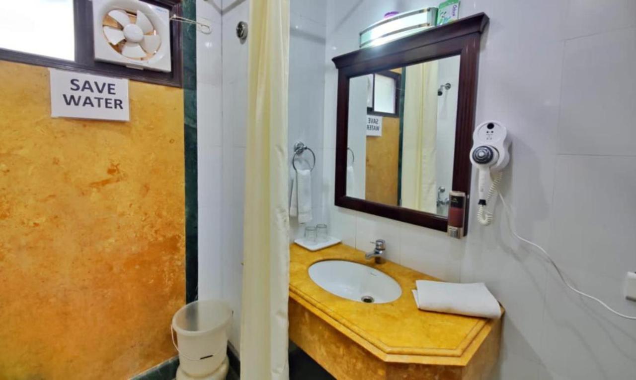 שימלה Hotel Marc מראה חיצוני תמונה