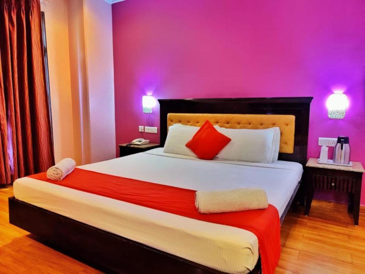 שימלה Hotel Marc מראה חיצוני תמונה